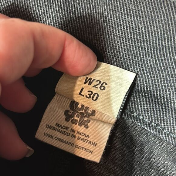 Lucy & yak women’s 26/4 Addison black high waisted organic cotton twill trouser - Picture 6 of 7